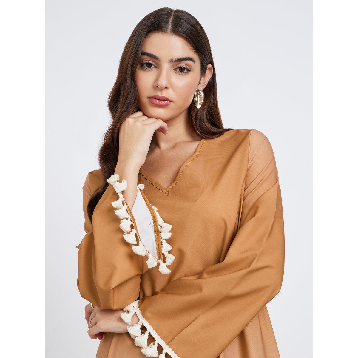 Styli Ombre Print A-Line Tasselled Jalabiya-women-arabicclothing-jalabiyas-image-3