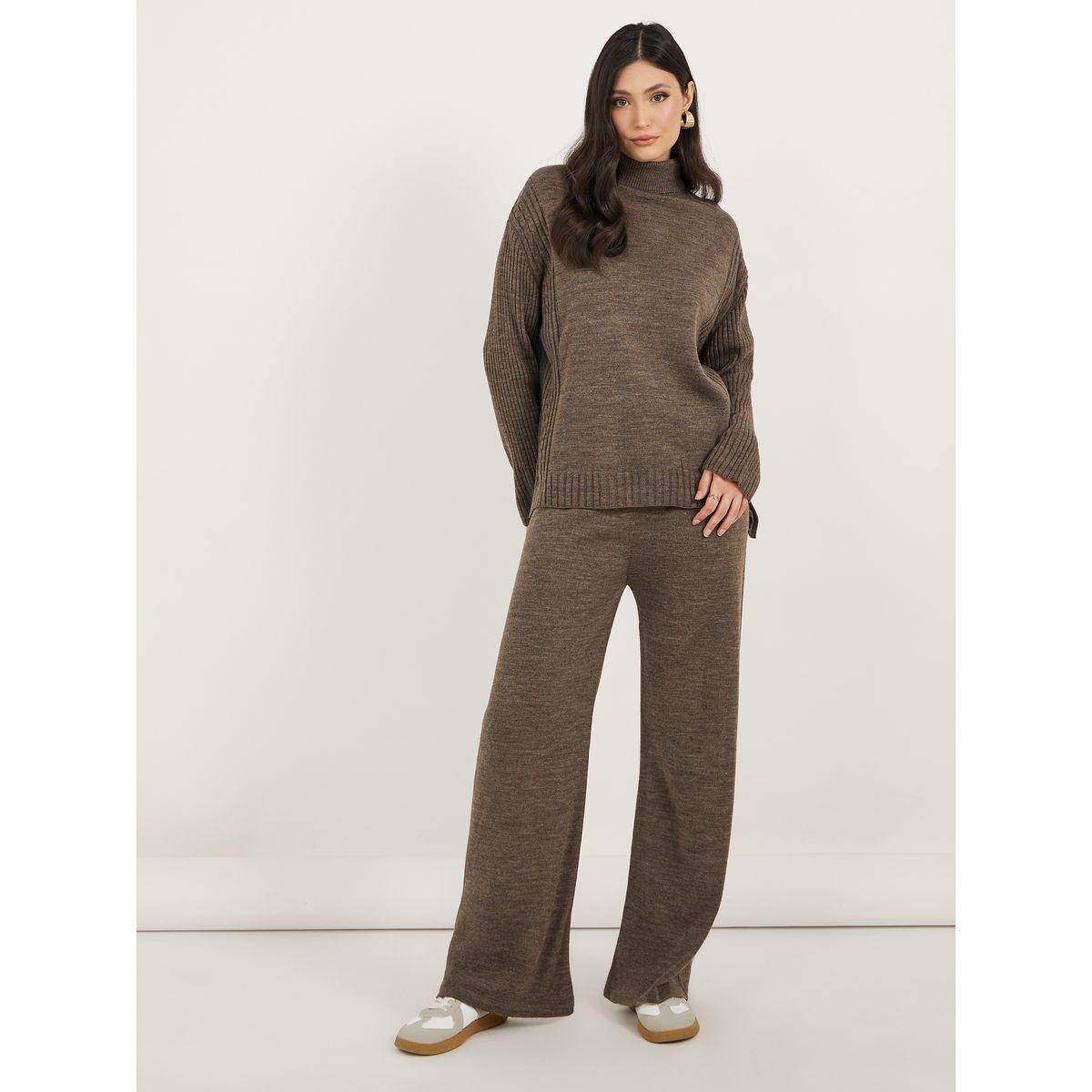 طقم منسق من بنطال واسع وسويتر محبوكة-women-clothing-coordsets-image-1
