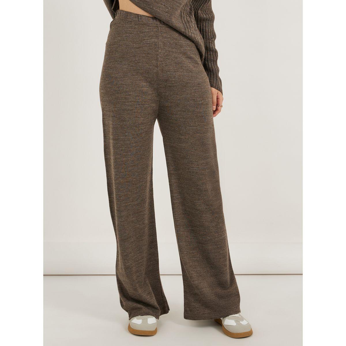 طقم منسق من بنطال واسع وسويتر محبوكة-women-clothing-coordsets-image-4