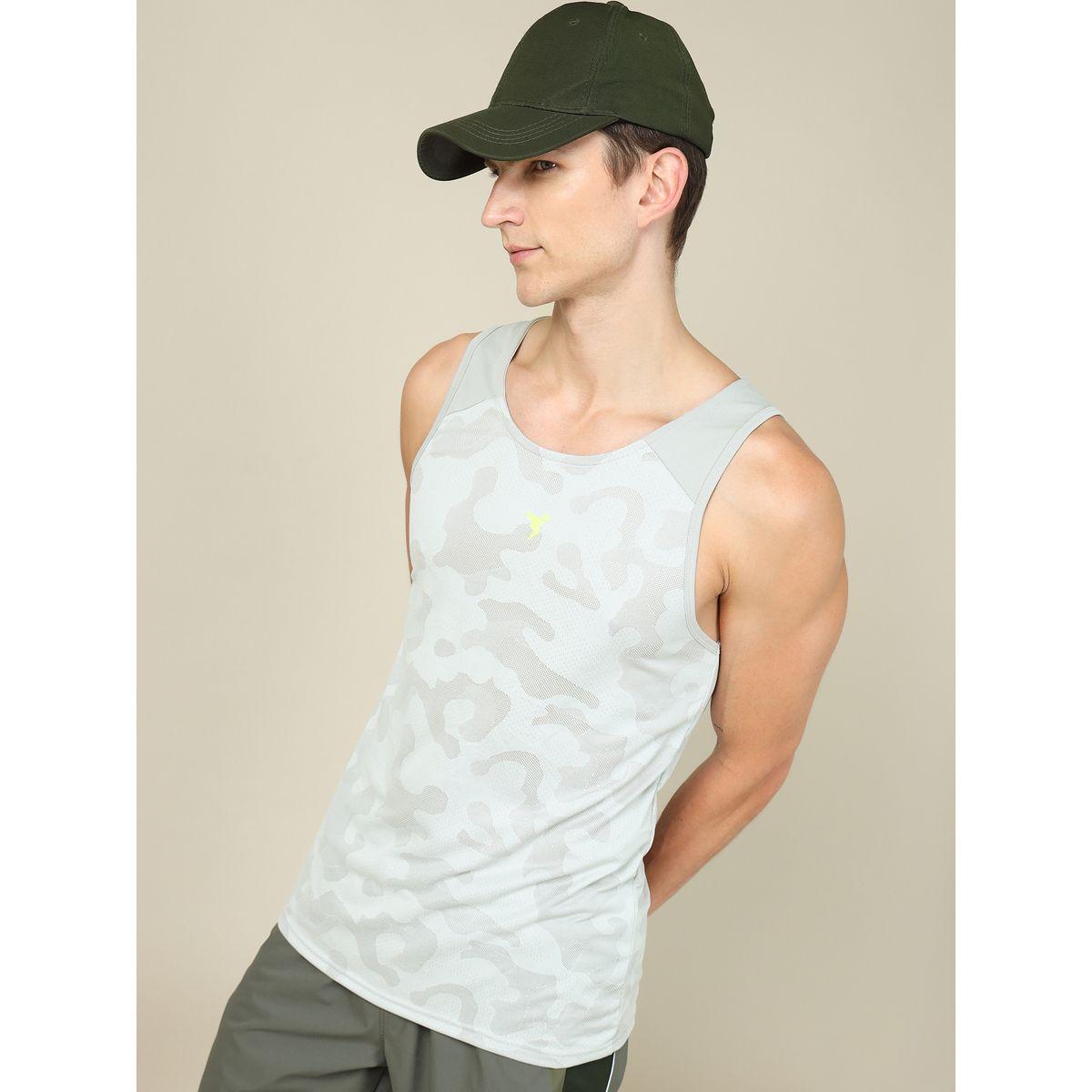تيشيرت كت بنمط كاموفلاج وياقة سكوب تكنوسبورت × ستايلي-men-clothing-sportswearandactivewear-tshirtsandpolos-image-5