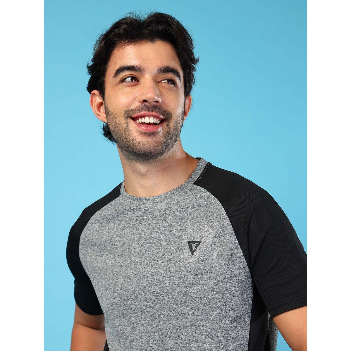 تيشيرت بنسيج ميلانج وقصة سليم فت تكنوسبورت × ستايلي-men-clothing-sportswearandactivewear-tshirtsandpolos-image-2