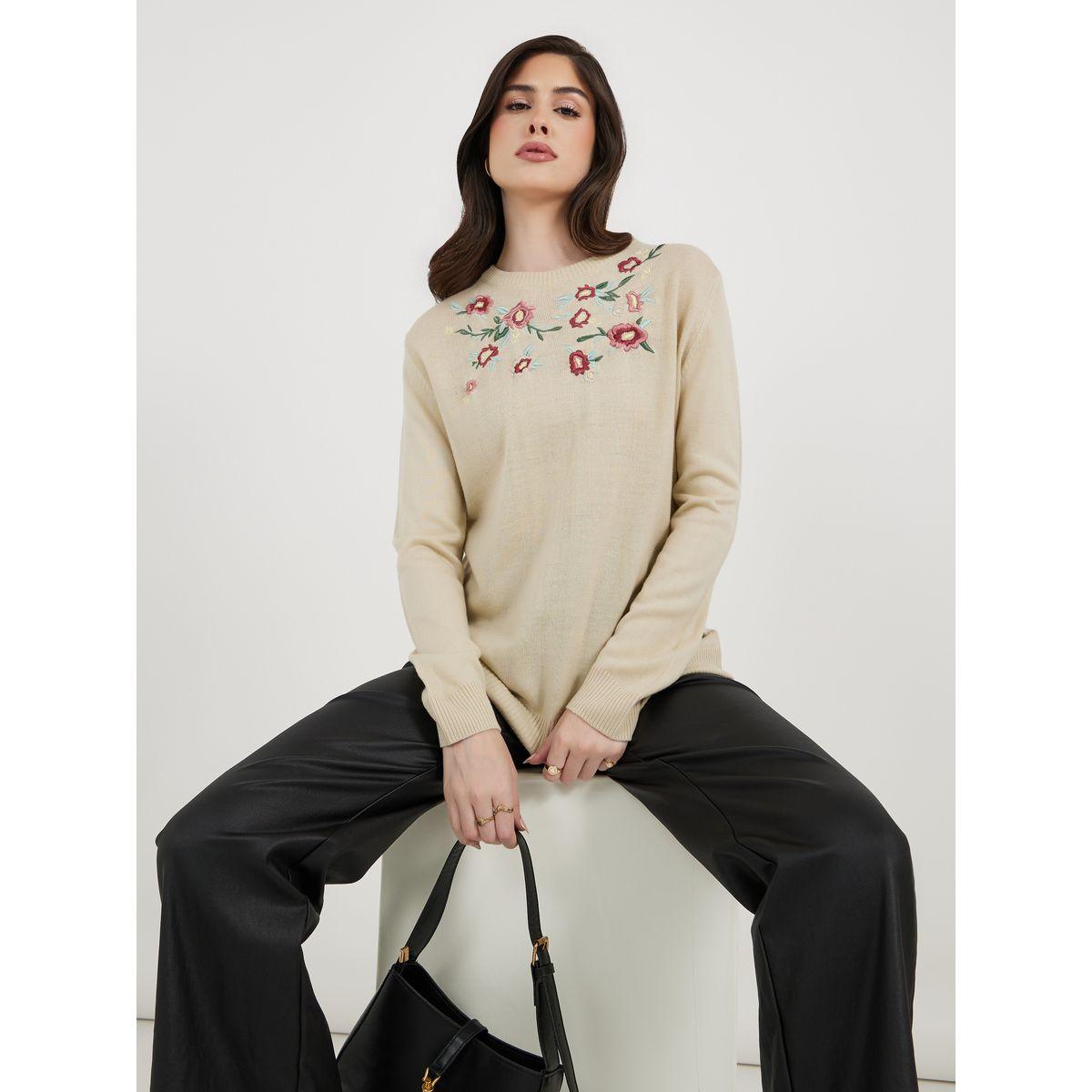 البلوزات الطويلة ذات الرقبة المستديرة المطرزة-women-winterwear-cardigansandjumpers-cardigans-image-1