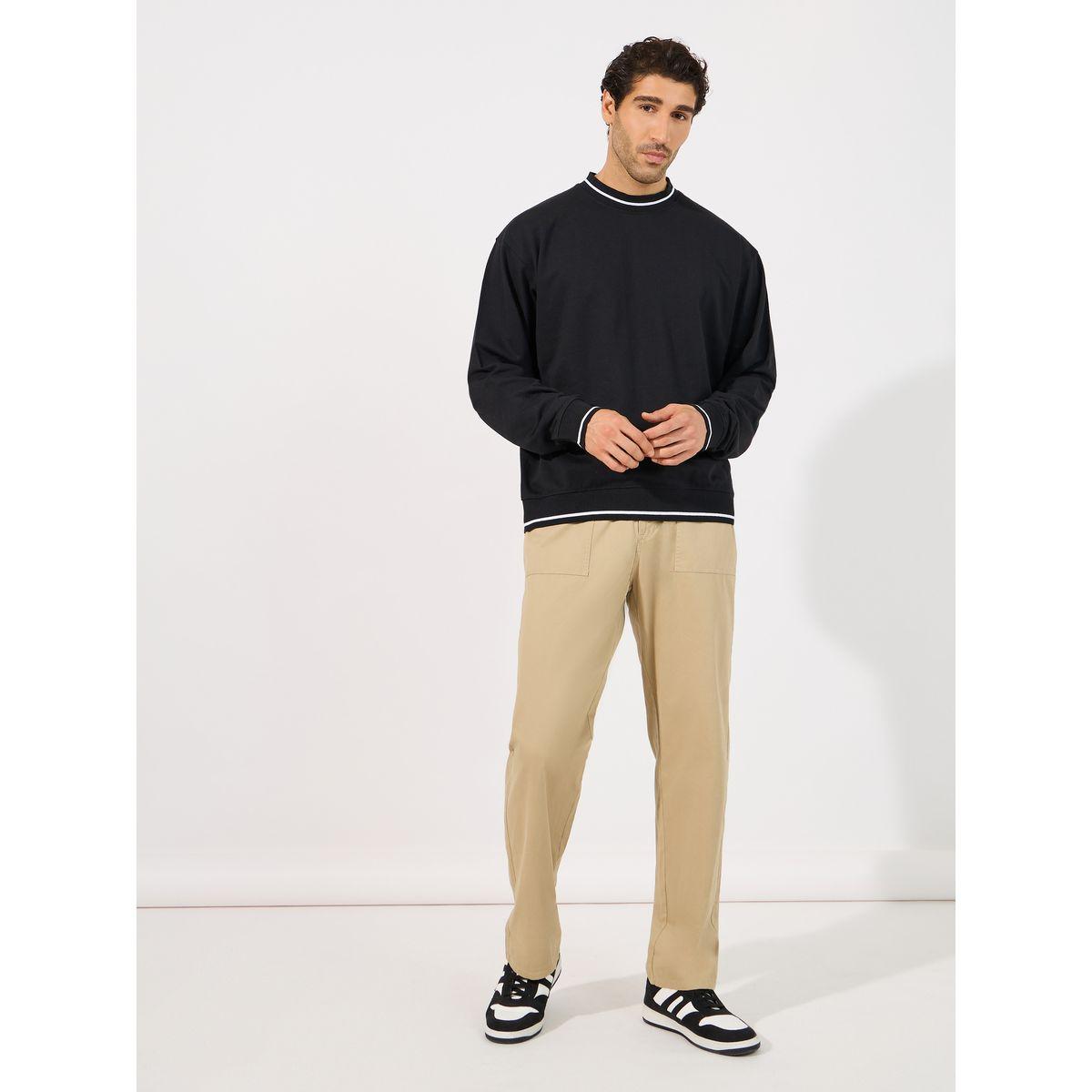 سويت شيرت بقصة مريحة وياقة بتفاصيل مضلعة-men-winterwear-hoodiesandsweatshirts-image-2