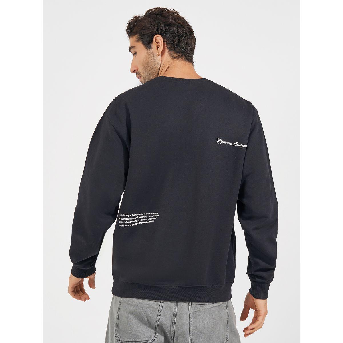 سويت شيرت بطبعة كتابة صغيرة  وقصة مريحة-men-winterwear-hoodiesandsweatshirts-image-1