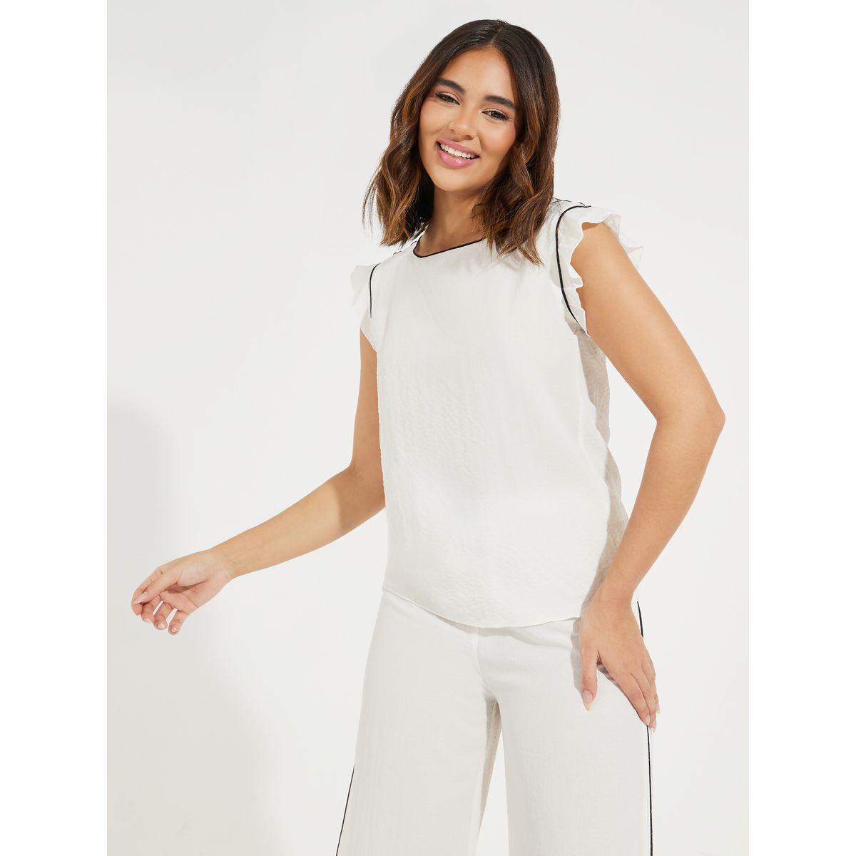 Styli Unwind Contrast Edge Ruffle Hem Textured T-Shirt & Pyjama Set-women-clothing-nightwear-pyjamas-longsets-image-3
