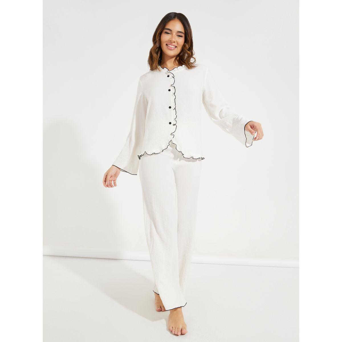 طقم من بنطال بيجاما مع بلوزة بحافة كشكش-women-clothing-nightwear-pyjamas-longsets-image-1