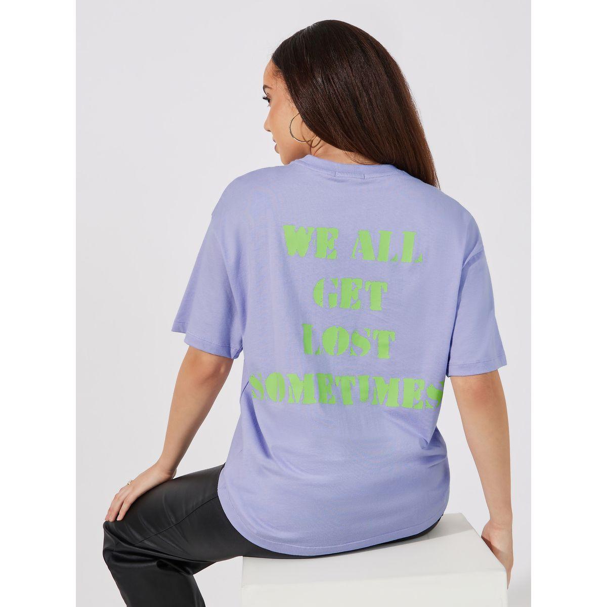 تيشيرت فضفاض مطبع بطبعة كتابة-women-clothing-tshirts-image-1
