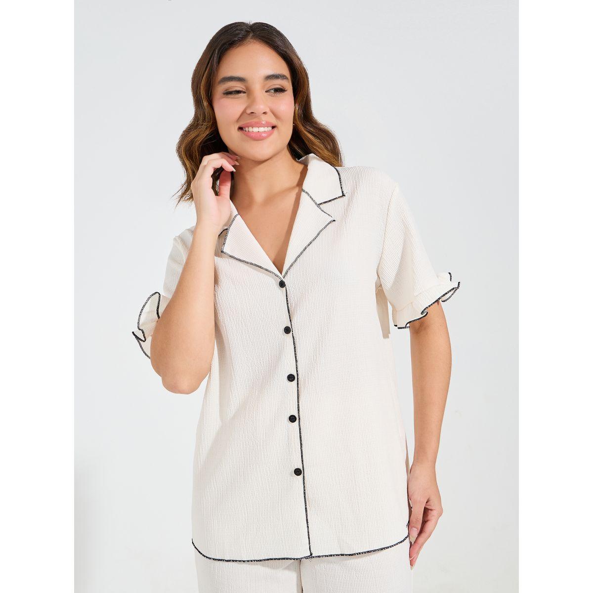 طقم من بنطال بيجاما مع بلوزة مضلعة باكمام كشكش-women-clothing-nightwear-pyjamas-longsets-image-2
