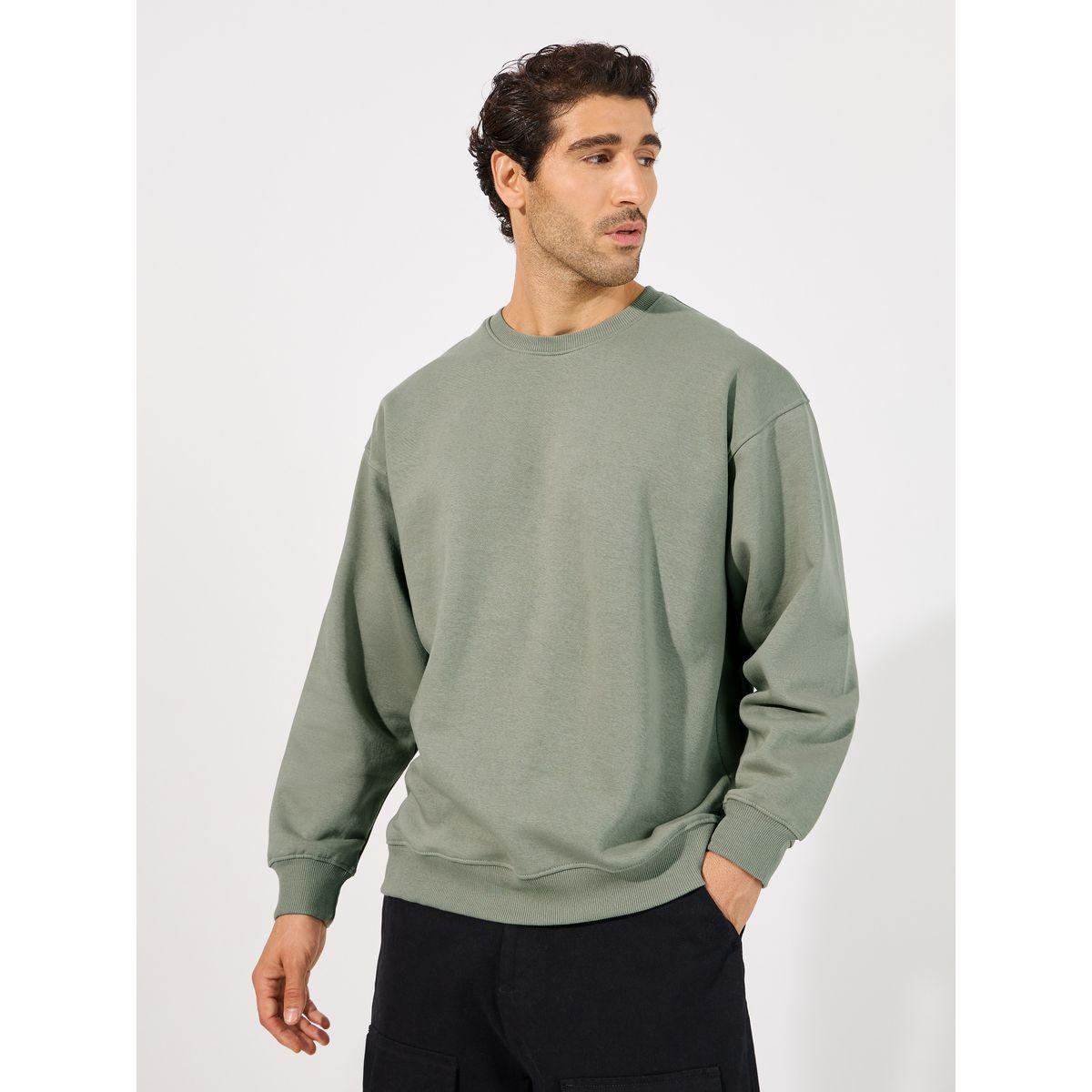 سويت شيرت بوكسي بطبعة كتابة-men-winterwear-hoodiesandsweatshirts-image-3