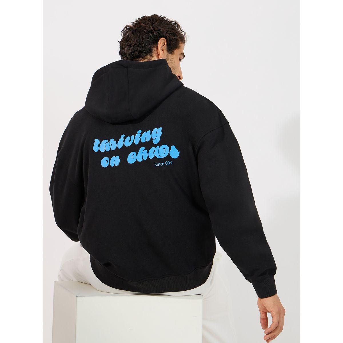هودي فضفاض مطبع بطبعة كتابة-men-winterwear-hoodiesandsweatshirts-image-1
