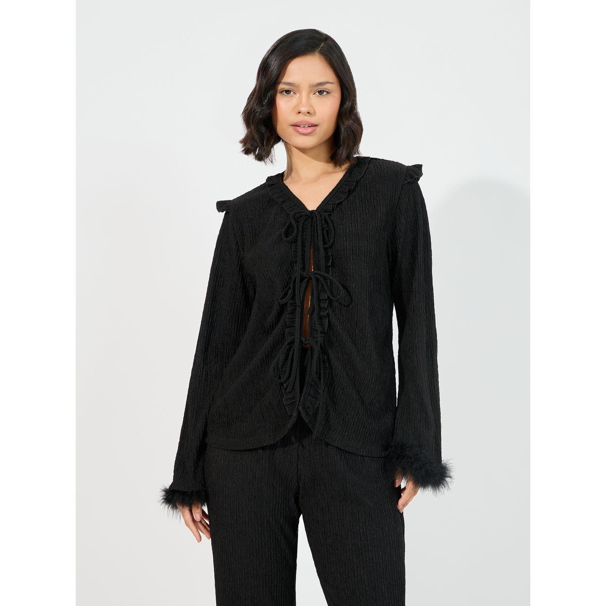 طقم من بنطال بيجاما مع بلوزة بفرو صناعي وكشكش-women-clothing-nightwear-pyjamas-longsets-image-2
