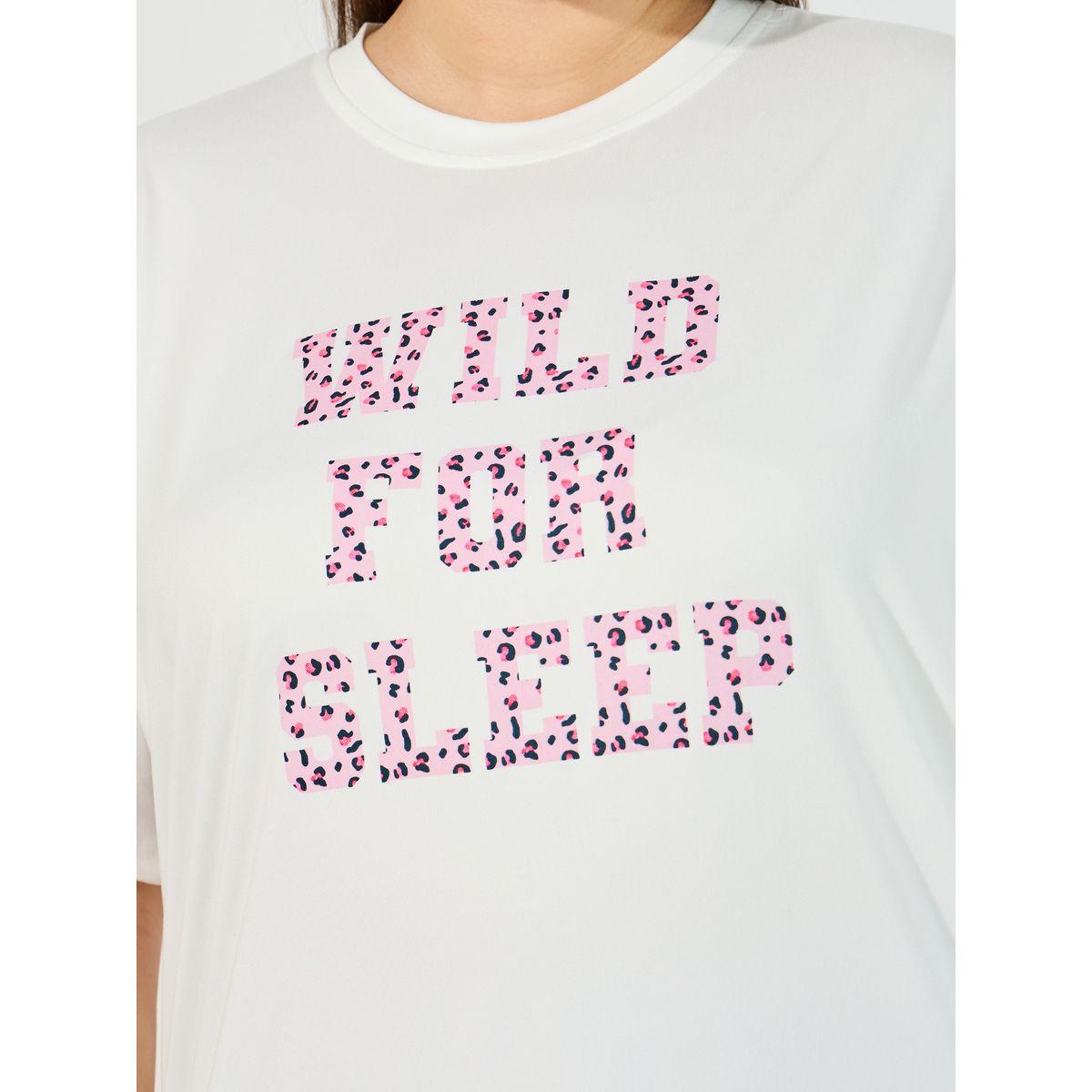 Styli Unwind Plus Size Wild For Sleep Animal Print T-Shirt & Pyjama Set-women-clothing-nightwear-pyjamas-longsets-image-3