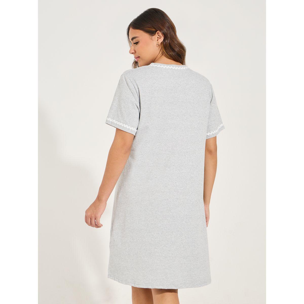 Styli Unwind Scallop Trim Button Through Knee Length Night Shirt-women-clothing-nightwear-nighties-image-4