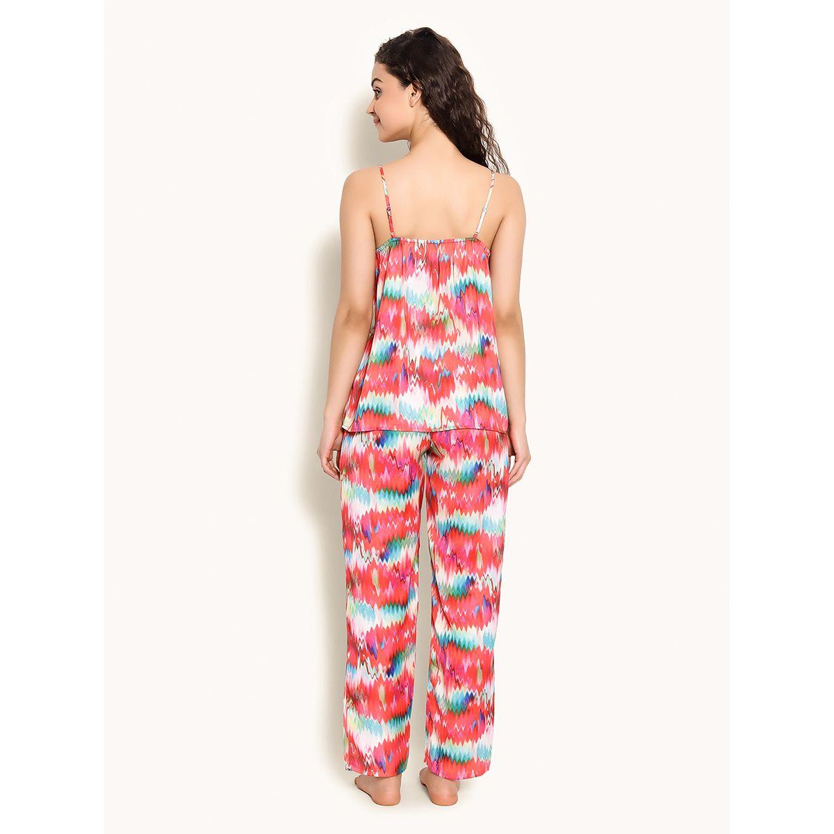 طقم من بنطال بيجاما مع بلوزة كامي ساتان بطبعة ماربل كلوفيا × ستايلي-women-clothing-nightwear-pyjamas-longsets-image-4