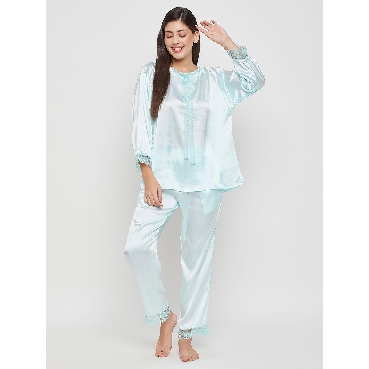 طقم من بنطال بيجاما مع بلوزة ساتان بتفاصيل دانتيل كلوفيا × ستايلي-women-clothing-nightwear-pyjamas-longsets-image-1