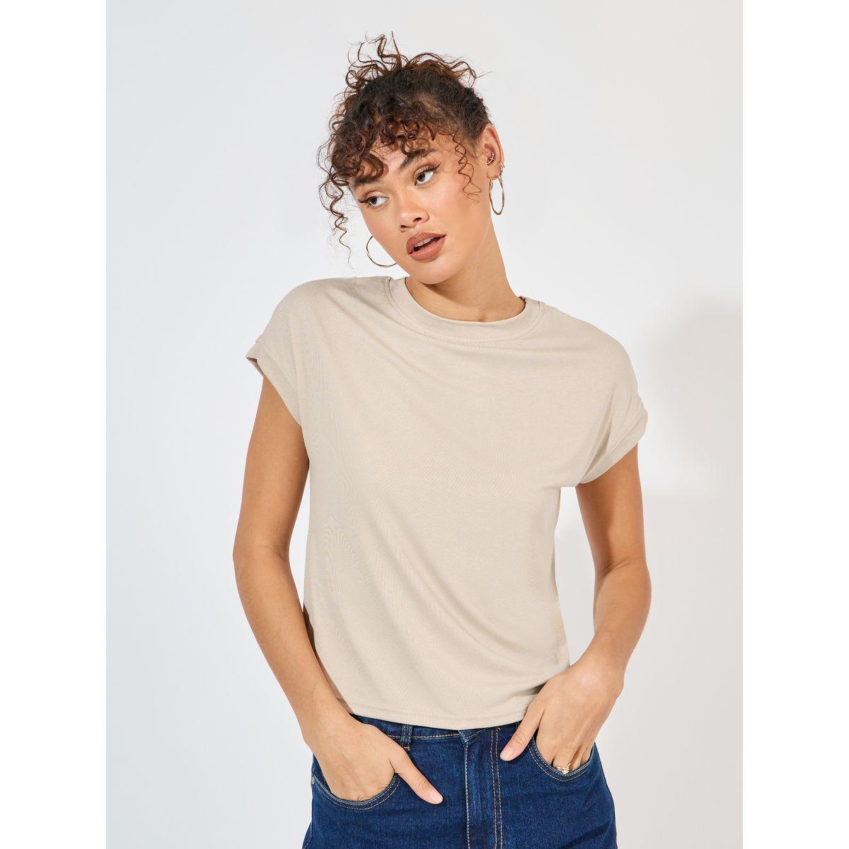 تيشيرت بقصة سليم فت وياقة دائرية-women-clothing-tshirts-image-1