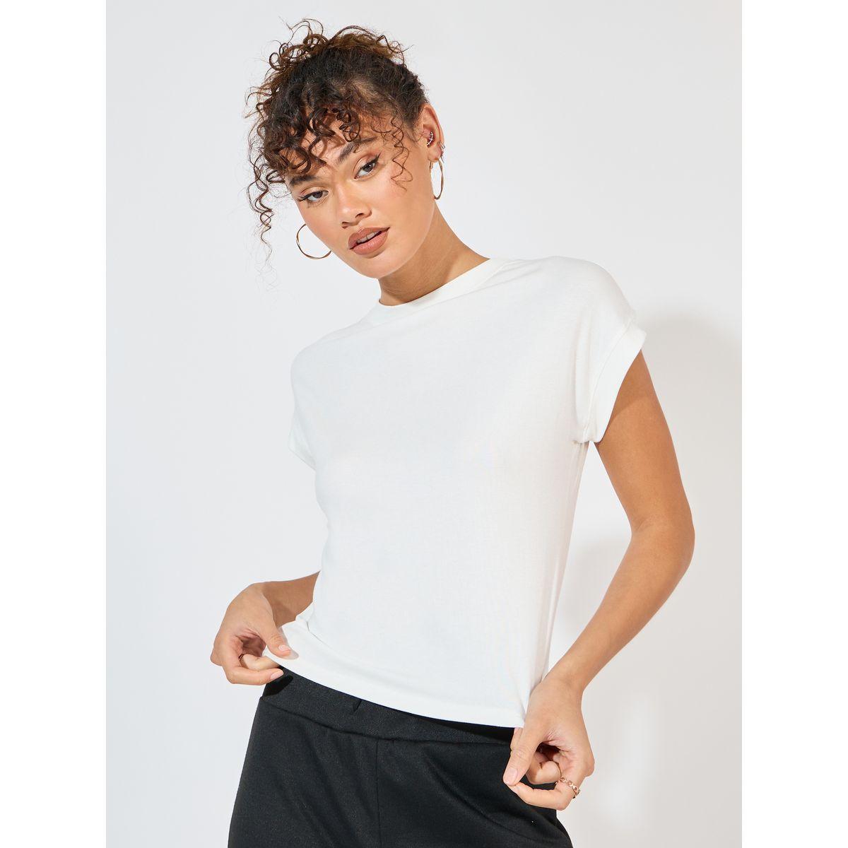 تيشيرت بقصة سليم فت وياقة دائرية-women-clothing-tshirts-image-1