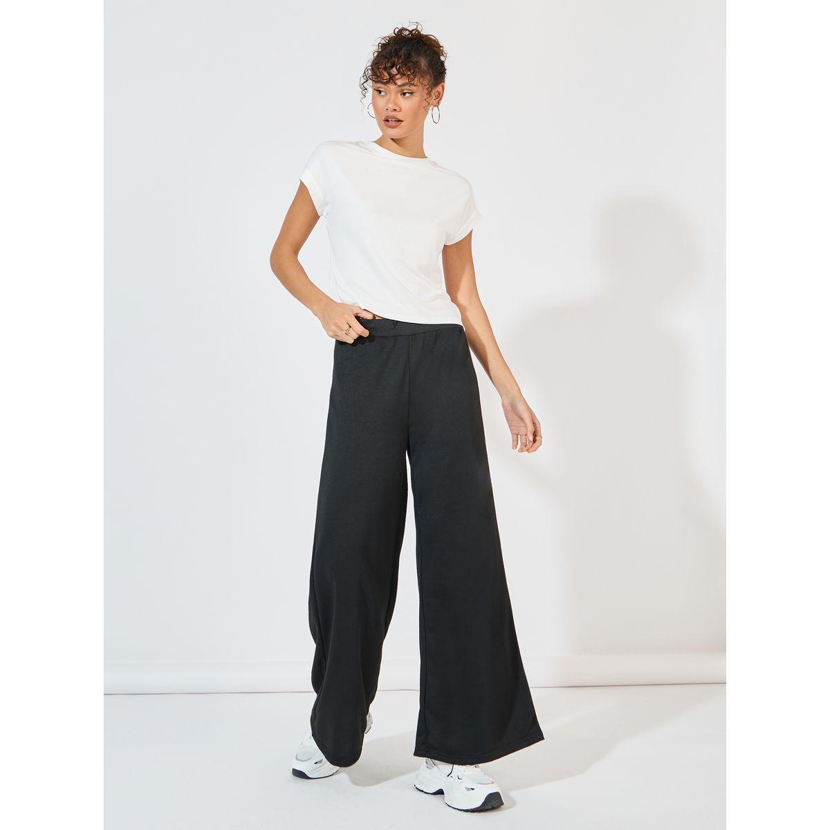 تيشيرت بقصة سليم فت وياقة دائرية-women-clothing-tshirts-image-2