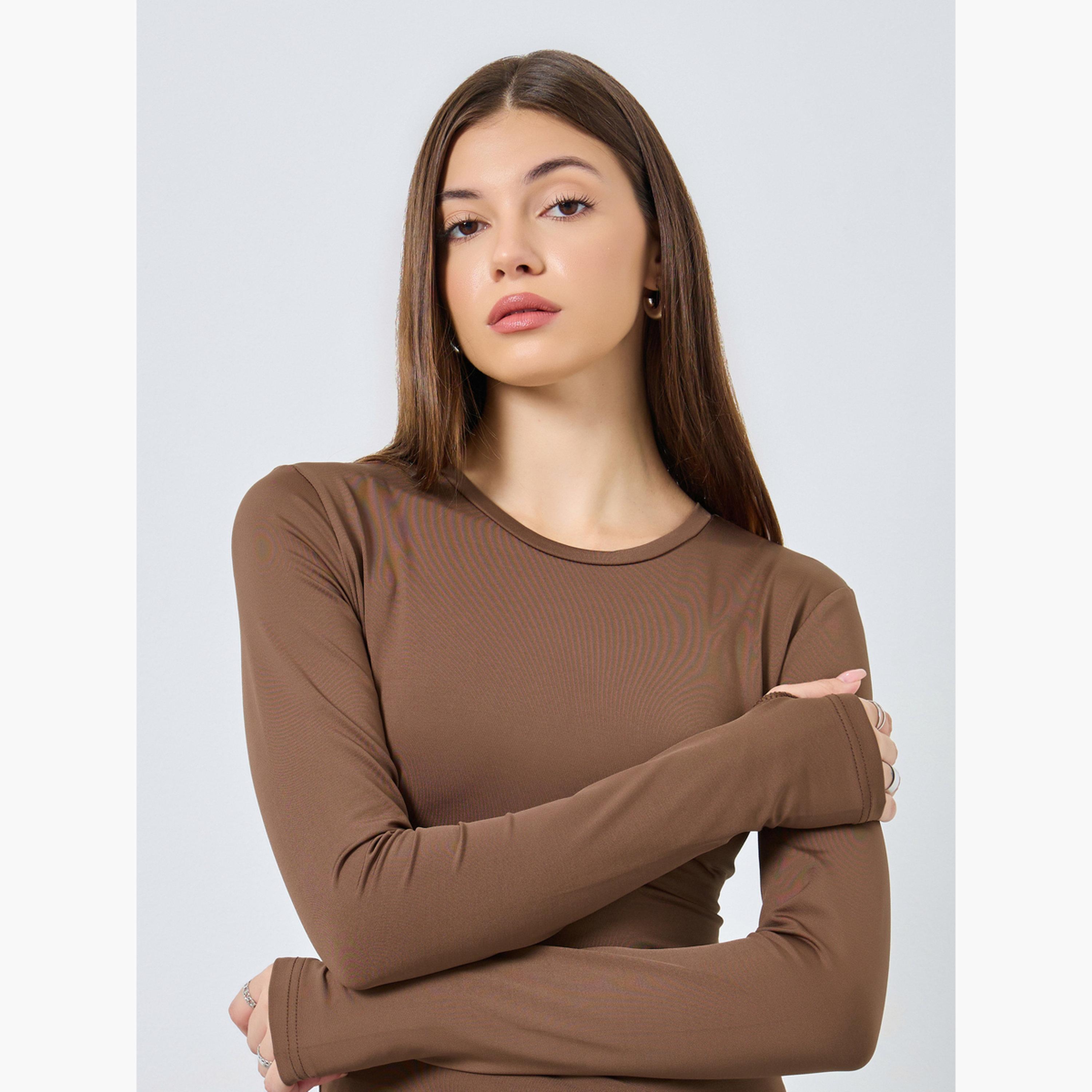 Styli Women Fitted Round Neck T-Shirt with Thumbhole Sleeves-women-clothing-tshirts-image-3