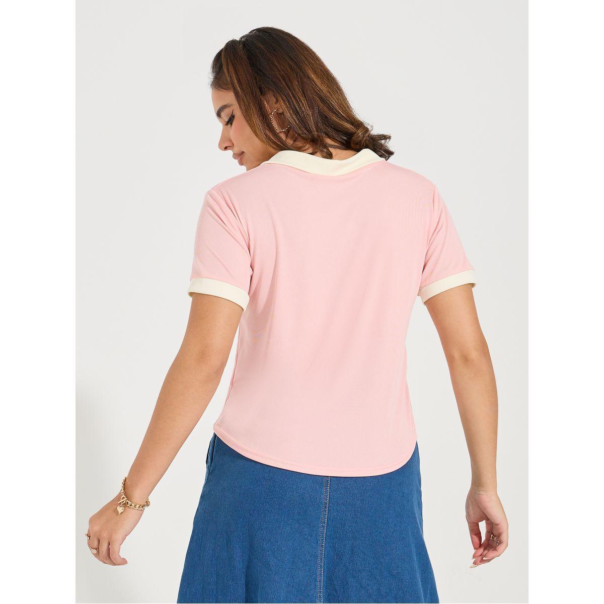 تيشيرت بياقة بولو وطبعة جرافيك-women-clothing-tshirts-image-4