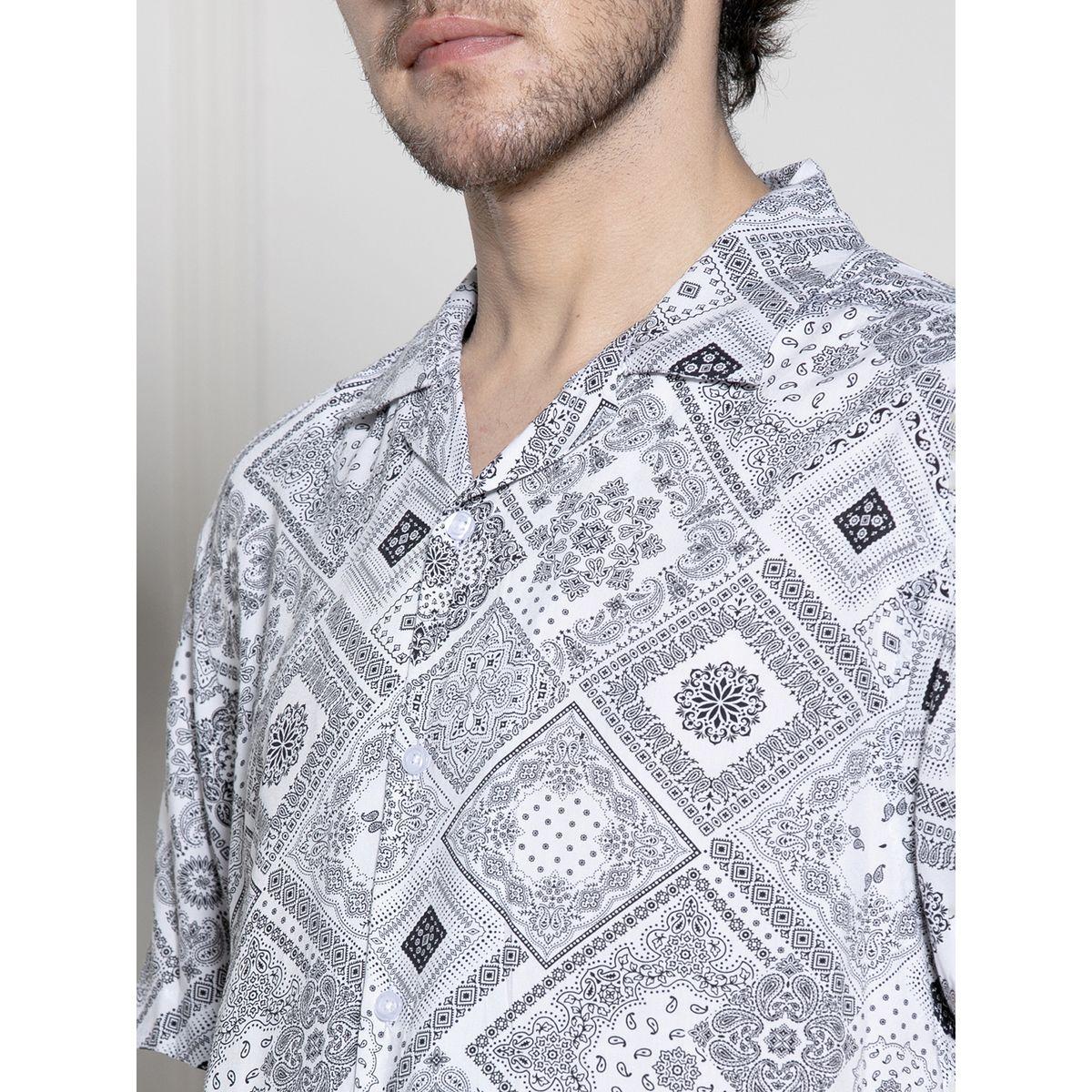 قميص كاجوال مطبع بطبعة باندانا مع ازرار دينيس لينجو × ستايلي-men-clothing-shirts-image-5