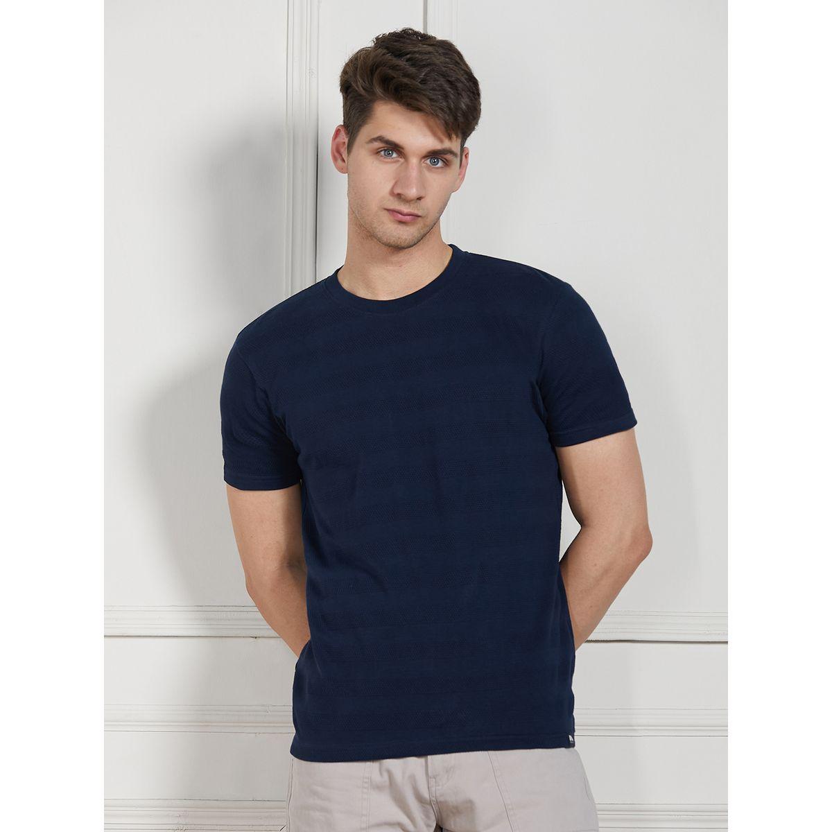 تيشيرت بقصة عادية وتفاصيل بارزة الملمس دينيس لينجو × ستايلي-men-clothing-tshirtsandpolos-tshirts-image-2