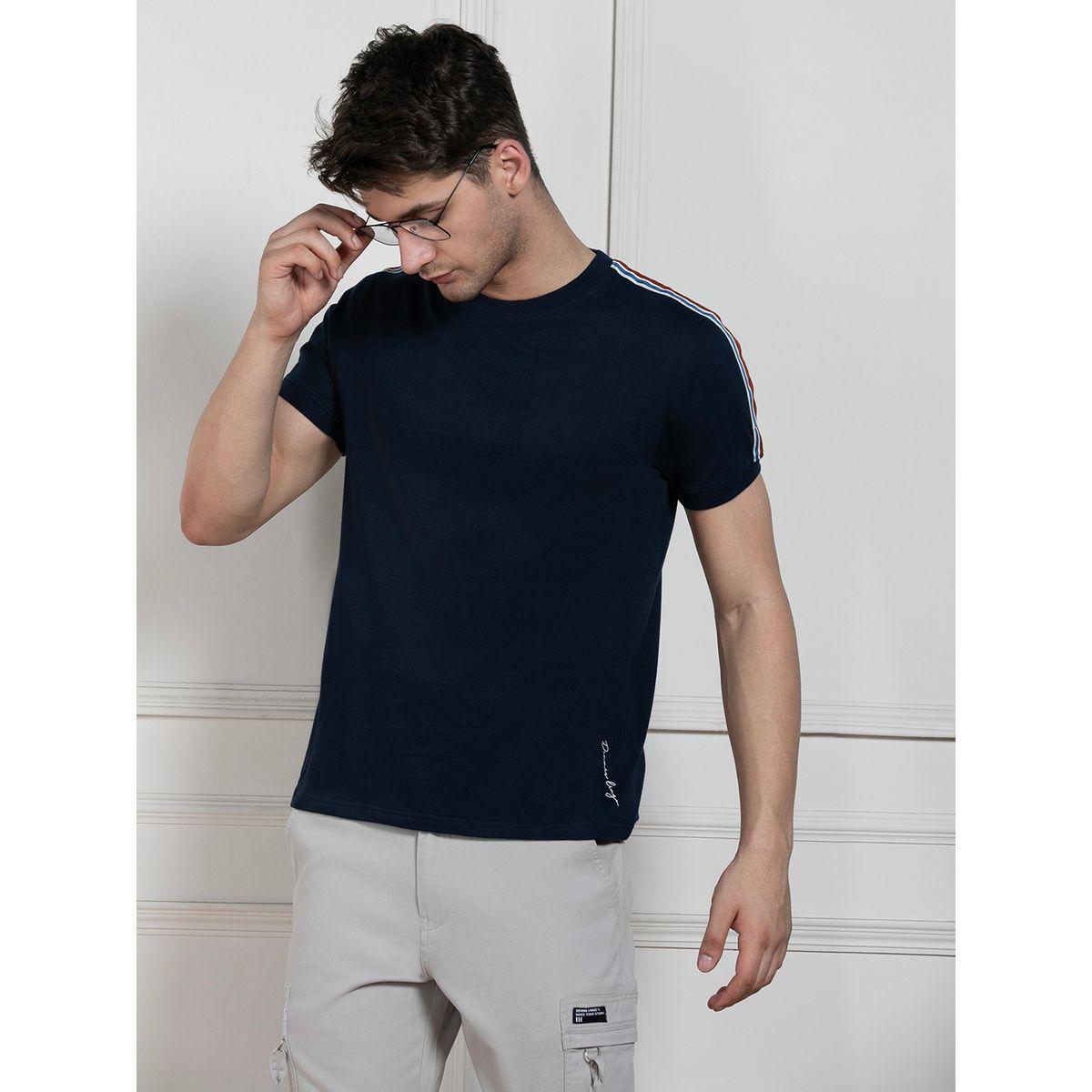 Dennis Lingo X Styli  Regular Fit Taping Detail T-Shirt-men-clothing-tshirtsandpolos-tshirts-image-6