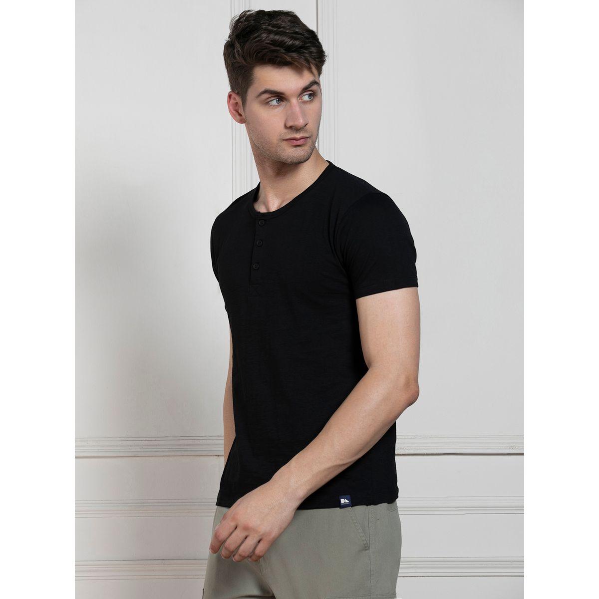 Dennis Lingo X Styli  Regular Fit Henley Neck T-Shirt-men-clothing-tshirtsandpolos-tshirts-image-3