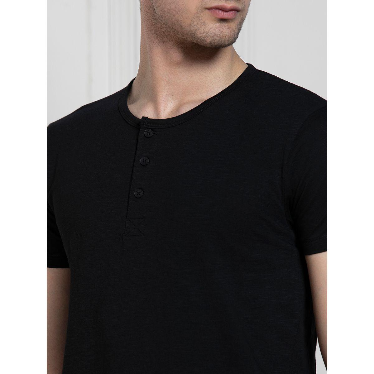 Dennis Lingo X Styli  Regular Fit Henley Neck T-Shirt-men-clothing-tshirtsandpolos-tshirts-image-5
