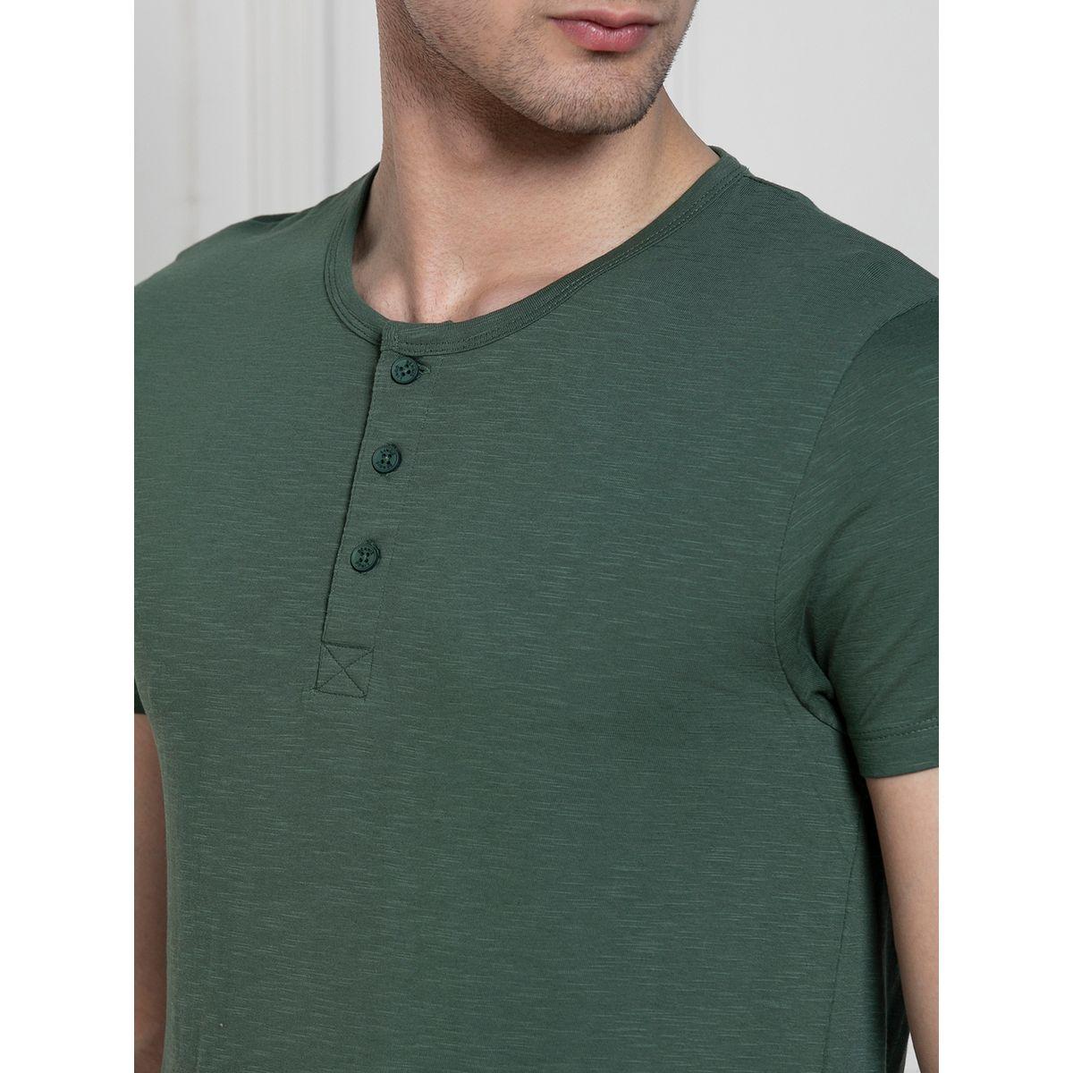 Dennis Lingo X Styli  Regular Fit Henley Neck T-Shirt-men-clothing-tshirtsandpolos-tshirts-image-5