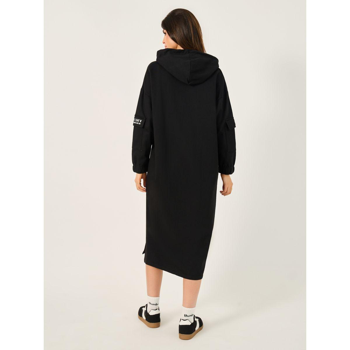 فستان ميدي بياقة هودي مزين بشارة-women-clothing-dresses-image-5