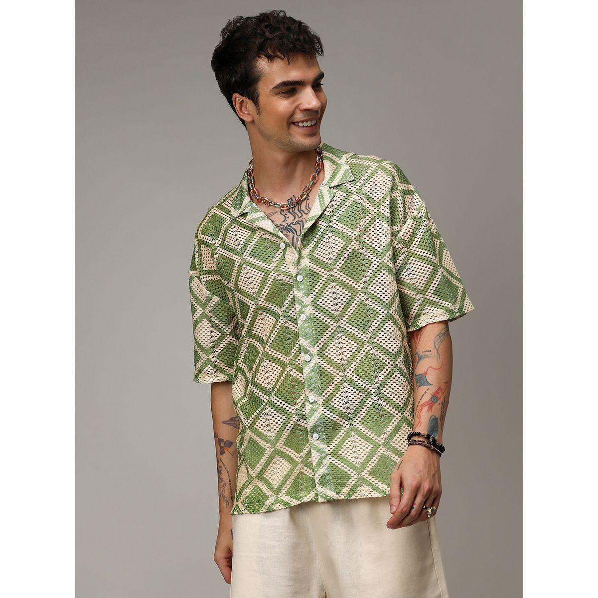 قميص فضفاض مطبع بأنماط هندسية كامبوس سوترا × ستايلي-men-clothing-shirts-image-1