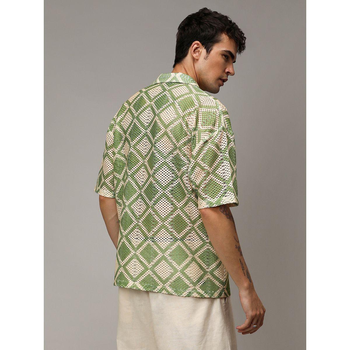 قميص فضفاض مطبع بأنماط هندسية كامبوس سوترا × ستايلي-men-clothing-shirts-image-3