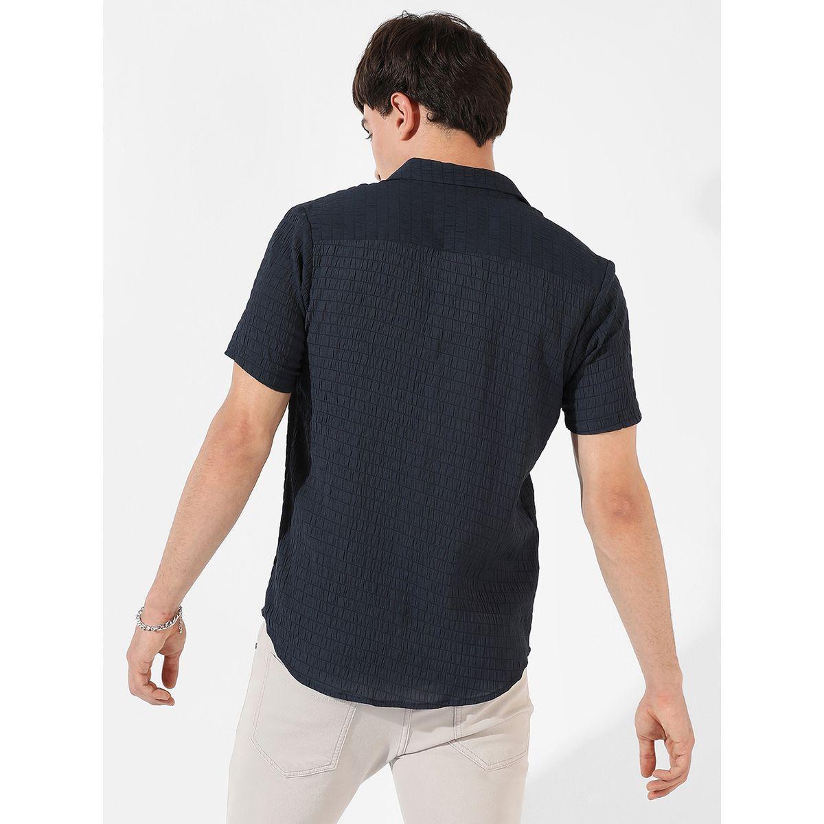 قميص بتفاصيل بارزة الملمس مع ازرار كامبوس سوترا × ستايلي-men-clothing-shirts-image-3