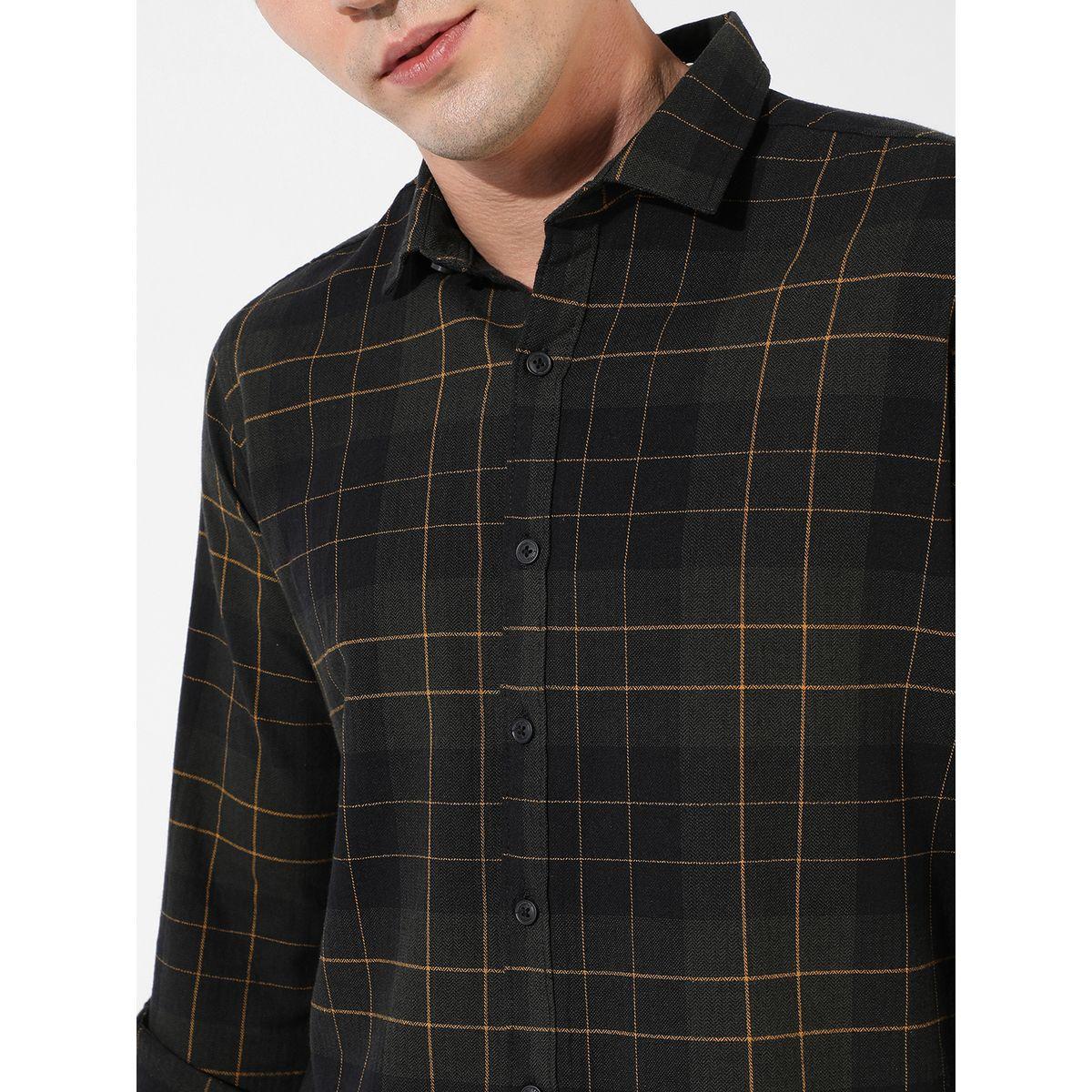 Campus Sutra X Styli  Checkered Button-Down Casual Shirt-men-clothing-shirts-image-2