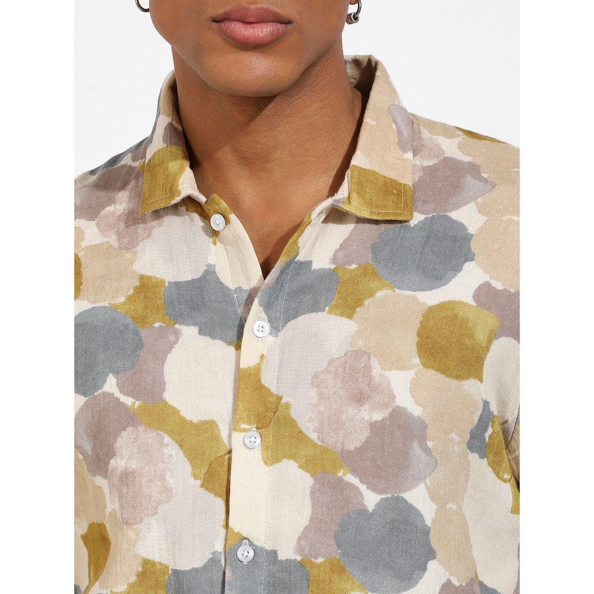 قميص بطبعة مجردة مع اكمام قصيرة كامبوس سوترا × ستايلي-men-clothing-shirts-image-2