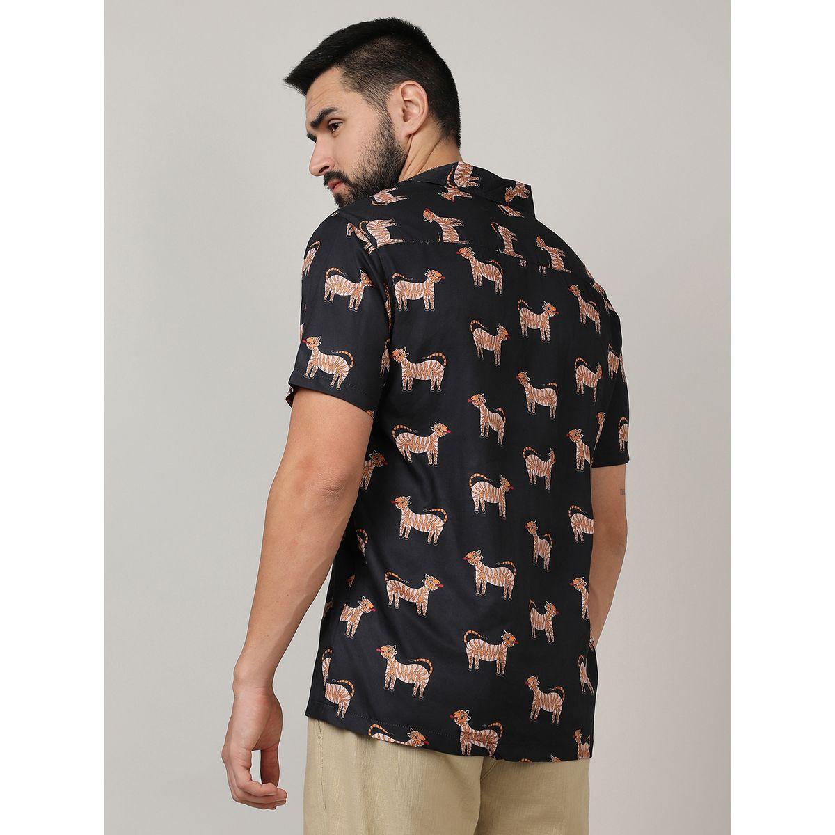 قميص بطبعة نمر مع ياقة بشق كامبوس سوترا × ستايلي-men-clothing-shirts-image-3