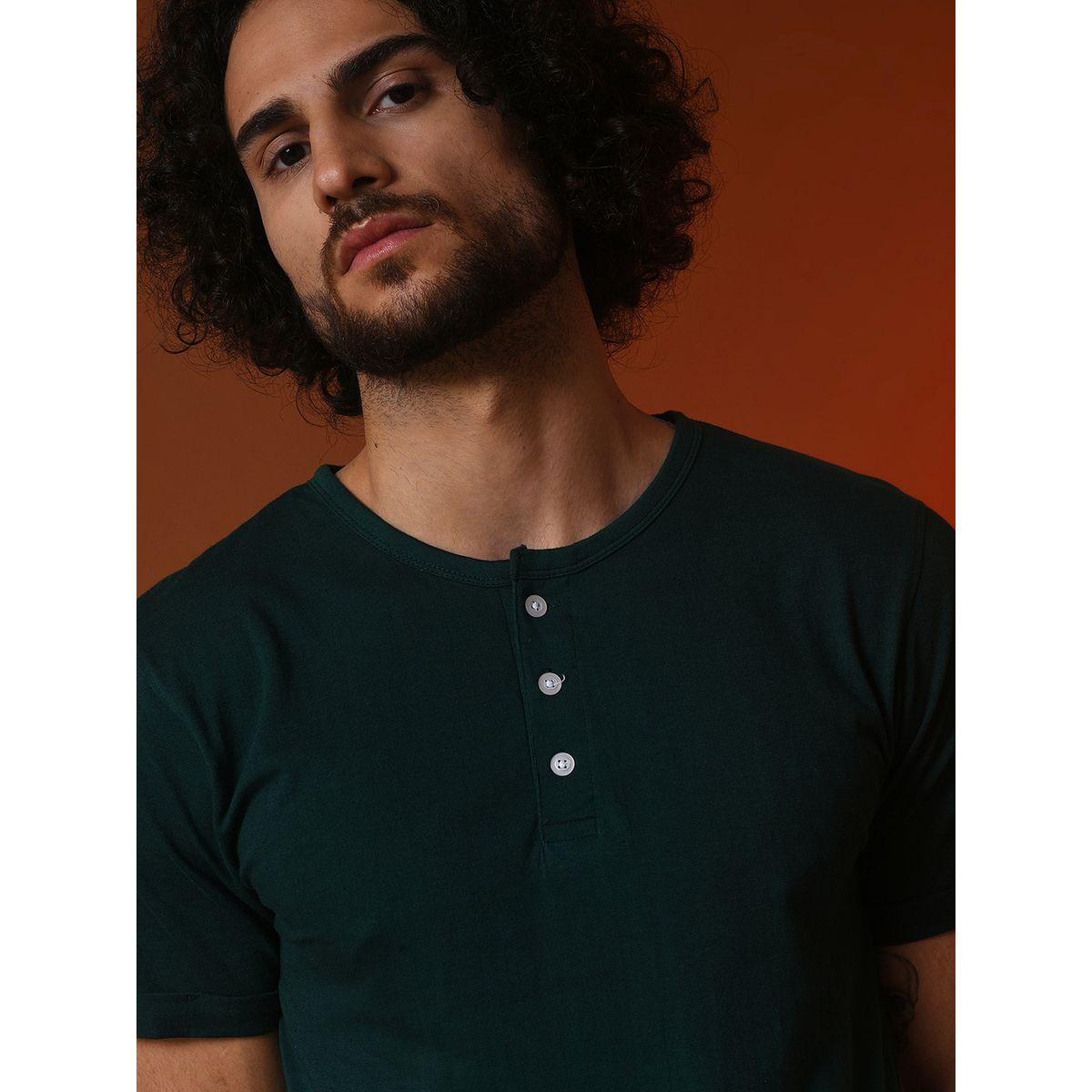 Campus Sutra X Styli  Ombre Look Henley Neck T-Shirt-men-clothing-tshirtsandpolos-tshirts-image-2