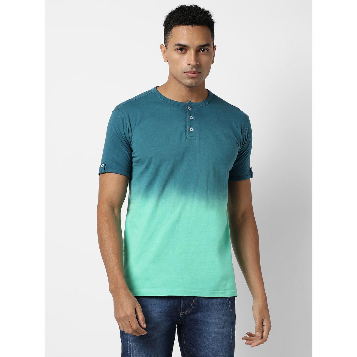 تيشيرت بتدرج الوان مع ياقة بأزرار كامبوس سوترا × ستايلي-men-clothing-tshirtsandpolos-tshirts-image-1