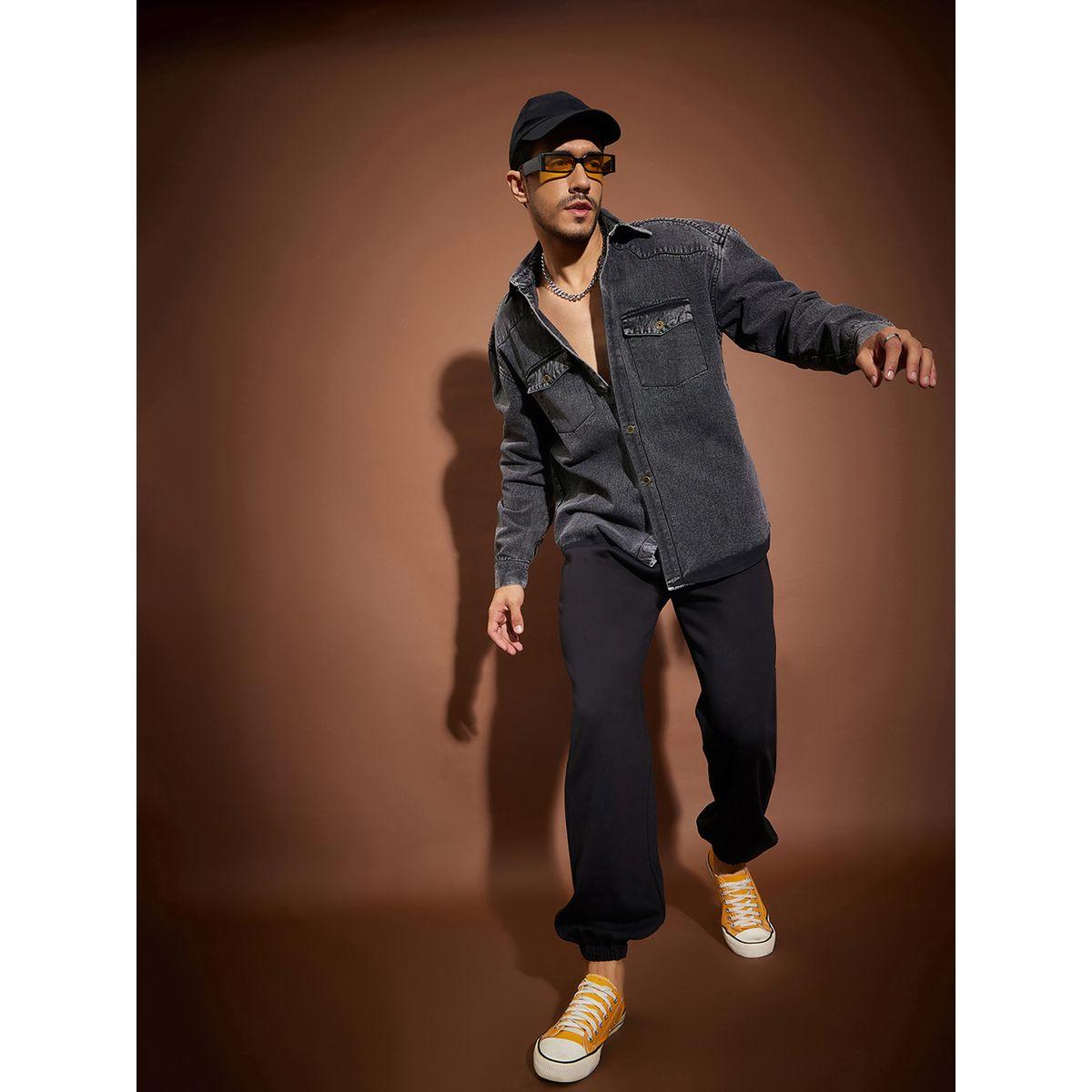 قميص دنيم فضفاض بتفاصيل مشطوفة ماسكلن ساسافراس × ستايلي-men-clothing-shirts-image-2