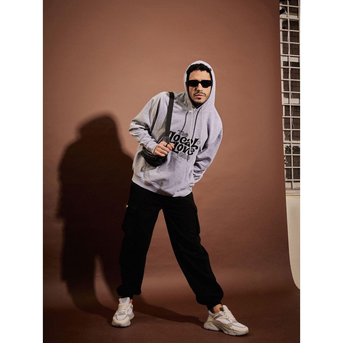 هودي فضفاض مطبع بطبعة كتابة ماسكلن ساسافراس × ستايلي-men-winterwear-hoodiesandsweatshirts-image-6
