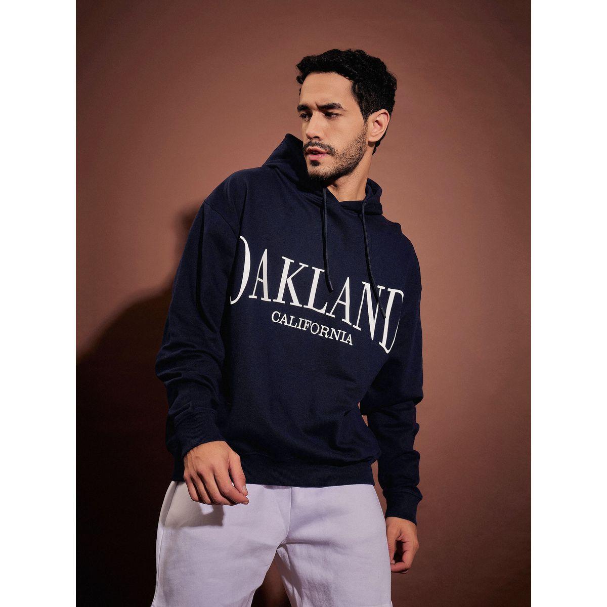 هودي فضفاض بطبعة اوكلاند ماسكلن ساسافراس × ستايلي-men-winterwear-hoodiesandsweatshirts-image-1