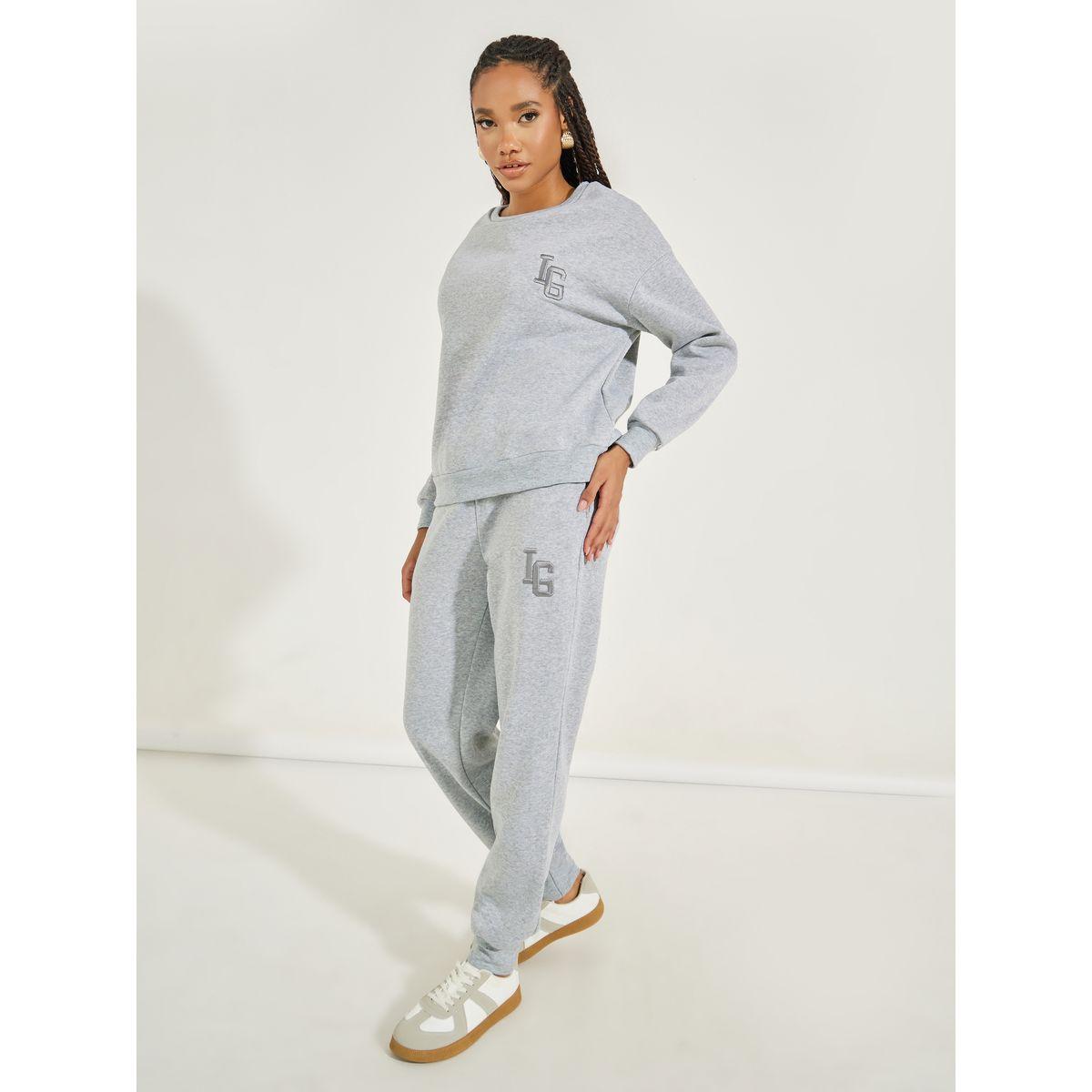 مجموعة من جوغر مع سويت شيرت بتفاصيل مُطرّزة-women-clothing-coordsets-image-1