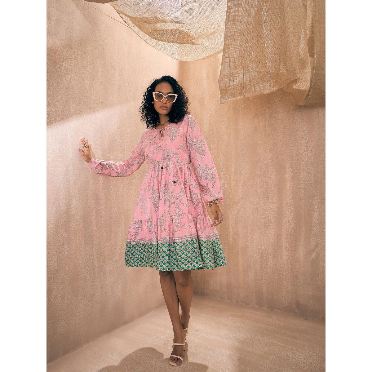 فستان سكاتر قصير مطبع بزهور ساسافراس × ستايلي-women-clothing-dresses-image-1