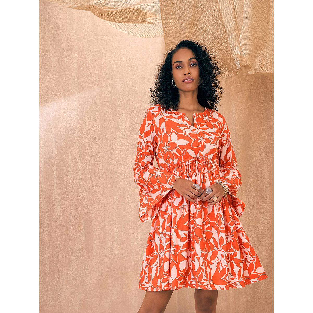 فستان قصير سكاتر مطبع بزهور مع رباط خصر ساسافراس × ستايلي-women-clothing-dresses-image-7