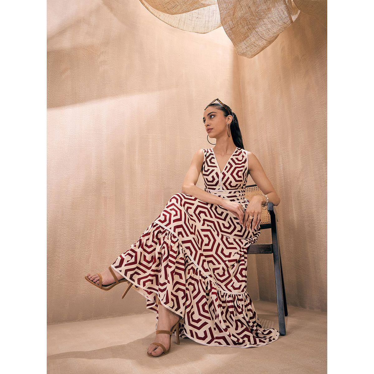 فستان طويل مطبع بنمط هندسي وكسرات ساسافراس × ستايلي-women-clothing-dresses-image-10