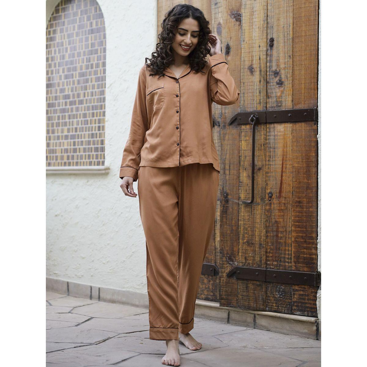 طقم من 3 - بنطال بيجاما وبلوزة قطن مع شورت سانسكريتي هومز × ستايلي-women-clothing-nightwear-pyjamas-longsets-image-1
