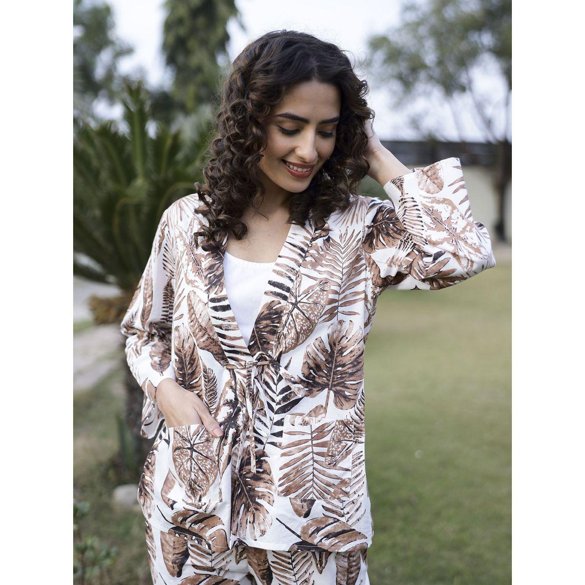 طقم من بنطال بيجاما مع بلوزة بطبعة اوراق مع اربطة سانسكريتي هومز × ستايلي-women-clothing-nightwear-pyjamas-longsets-image-5