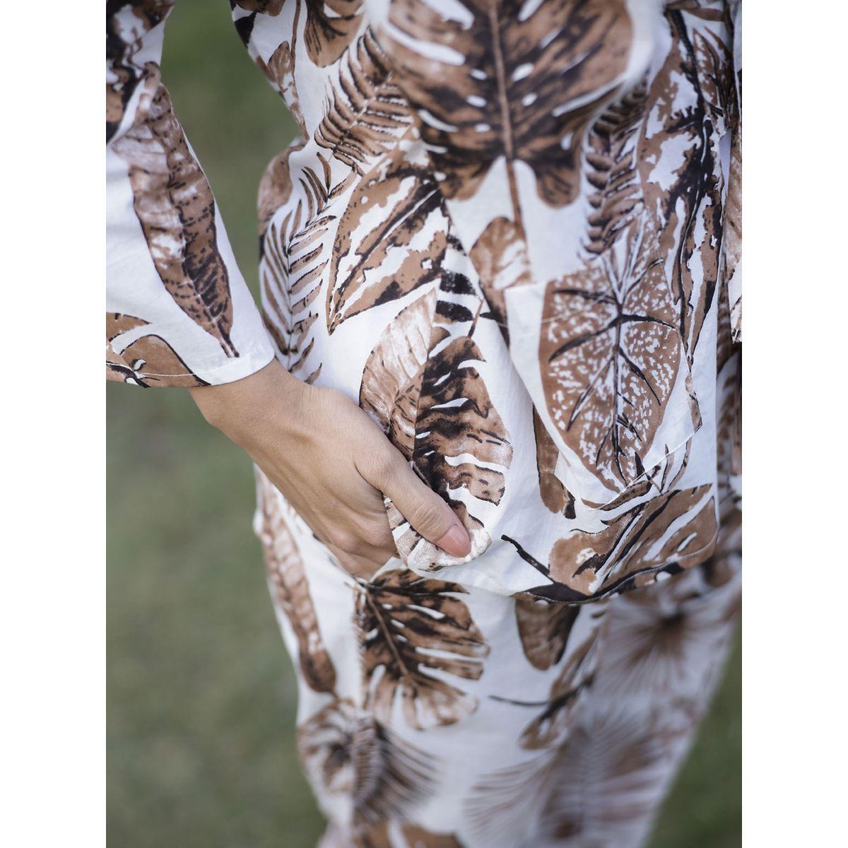 طقم من بنطال بيجاما مع بلوزة بطبعة اوراق مع اربطة سانسكريتي هومز × ستايلي-women-clothing-nightwear-pyjamas-longsets-image-7