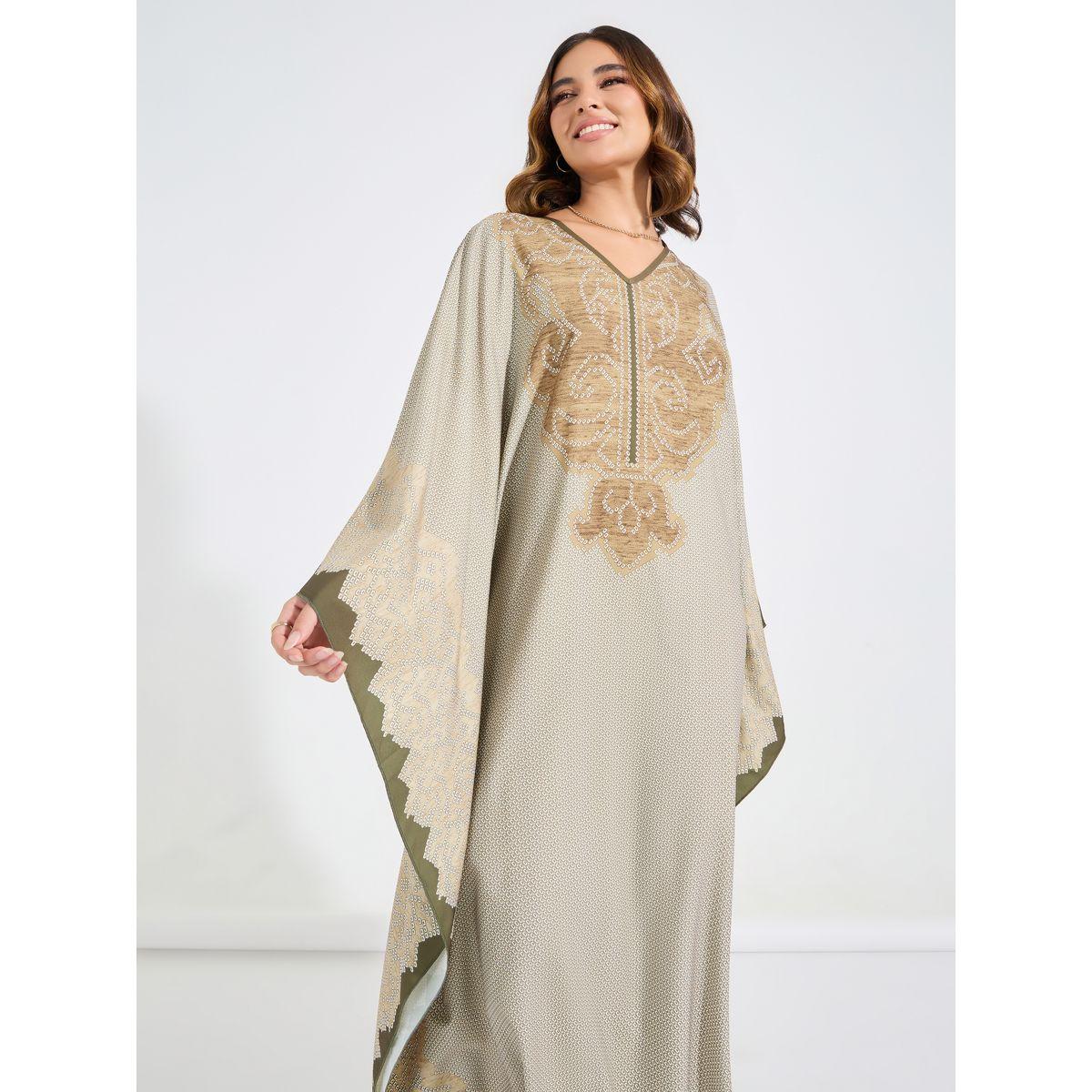 قفطان مطبع بالكامل مع تفاصيل مُطرّزة-women-arabicclothing-kaftan-image-2